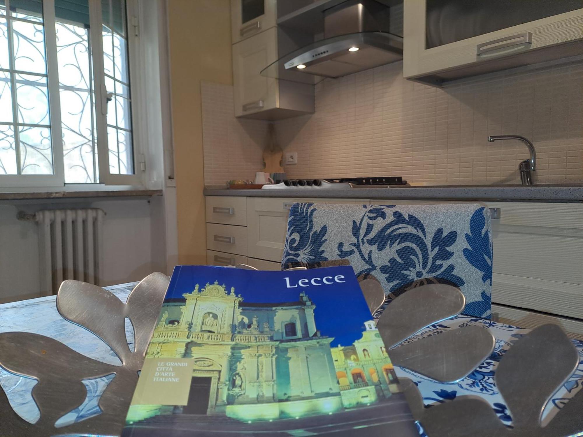 Casa Momy Daire Lecce Dış mekan fotoğraf